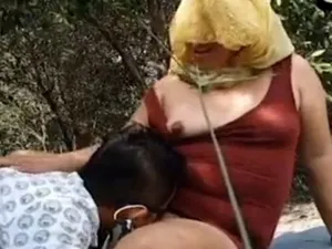 Cặp vợ yêu người chồng dâm quay clip sex trong rừng