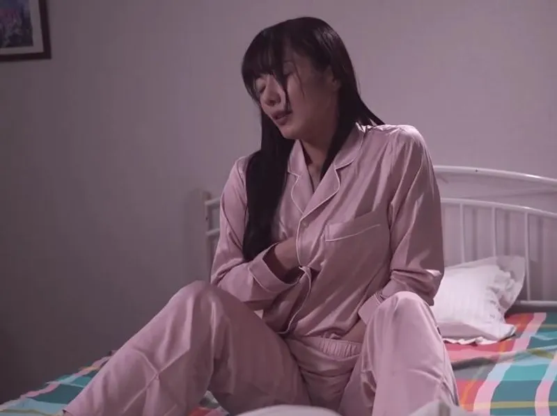 Thẩm du hàng đêm vì ông xã bỏ bê, bà xã quyết định tìm đến ứng dụng hèn hò