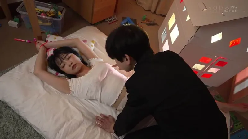 Trả thù anh trai thường xuyên bắt nạt bằng cách trả bài em gái anh ấy